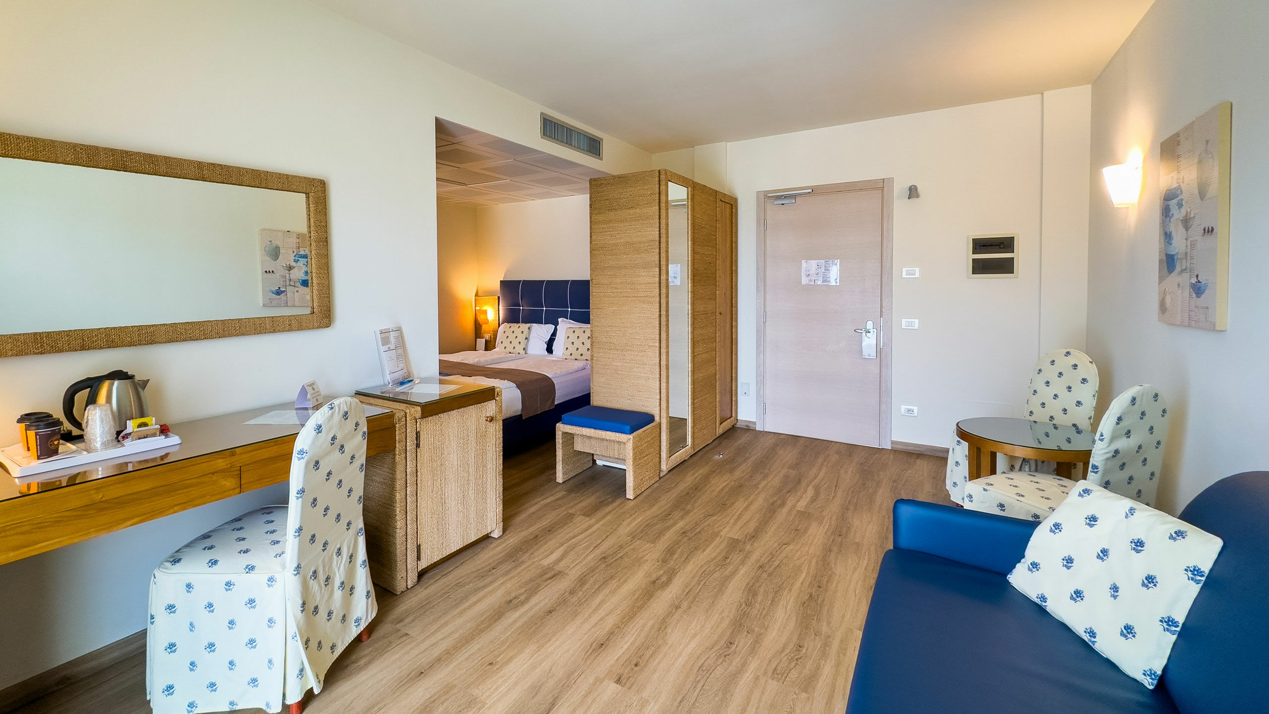 Junior Suite Arena - Junior Suite Arena